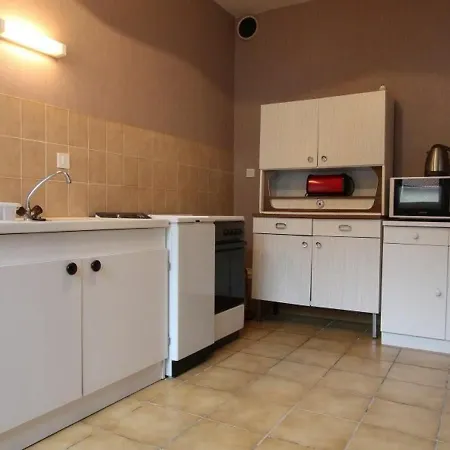 Chanaleilles, 4 Pièces, 6 Personnes - Fr-1-582-249 *